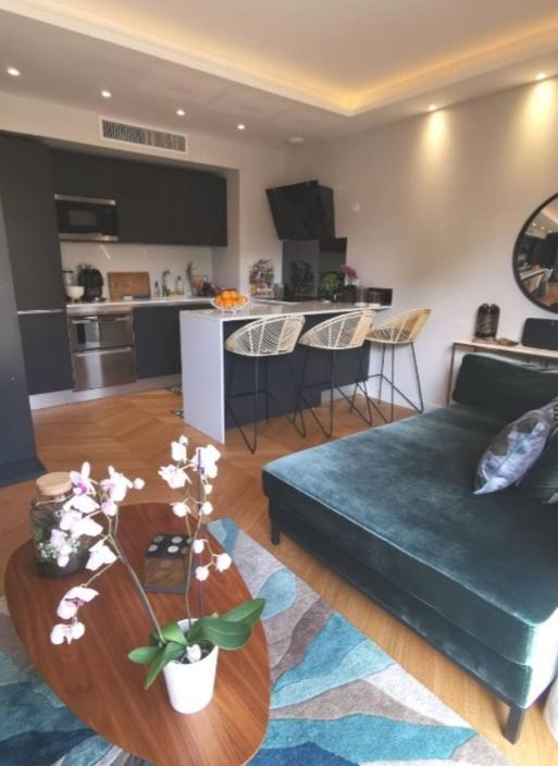 Perfect Place To Stay In Juan-Les-Pins Антиб Екстериор снимка